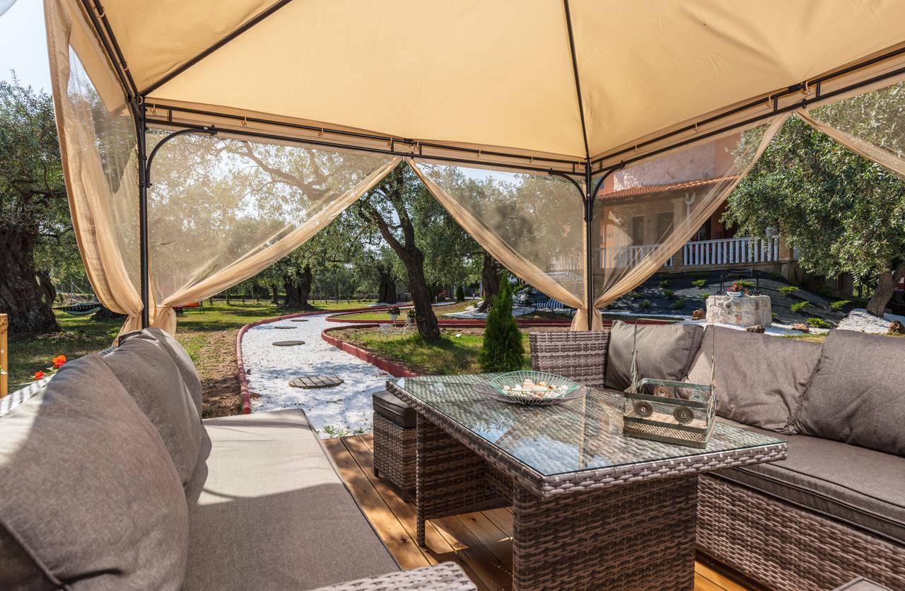 Fokas Luxury Villa Prínos エクステリア 写真