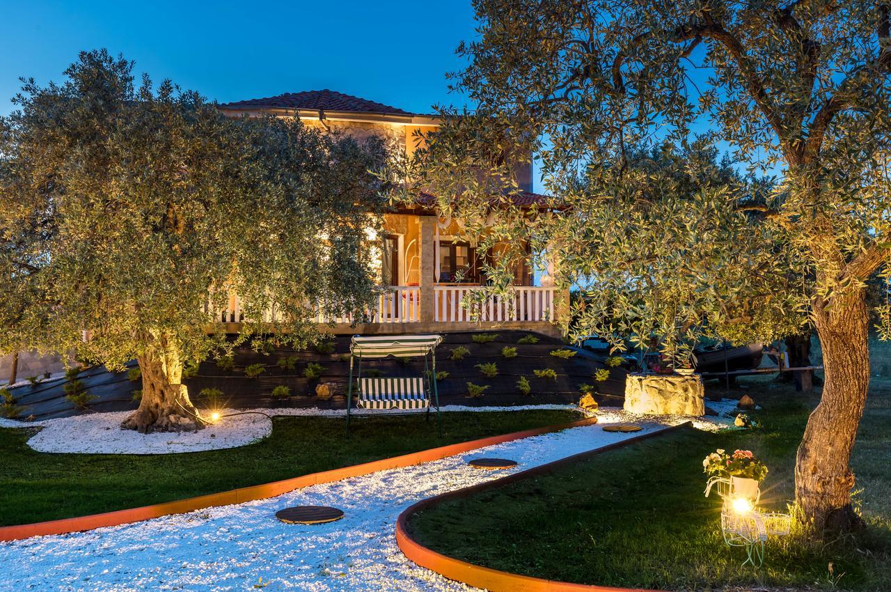 Fokas Luxury Villa Prínos エクステリア 写真