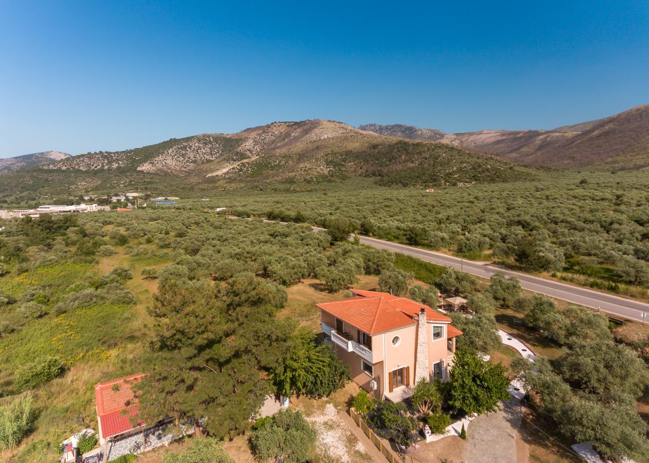Fokas Luxury Villa Prínos エクステリア 写真