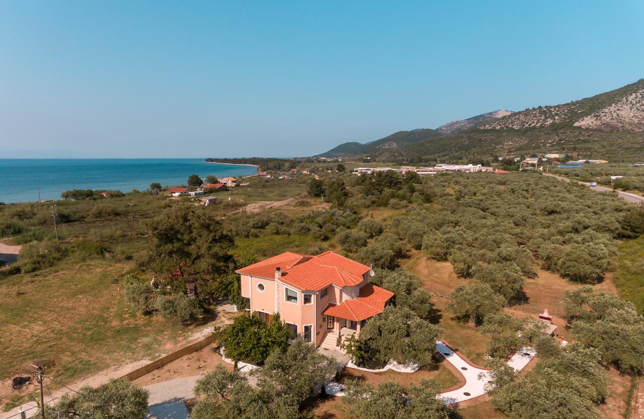 Fokas Luxury Villa Prínos エクステリア 写真