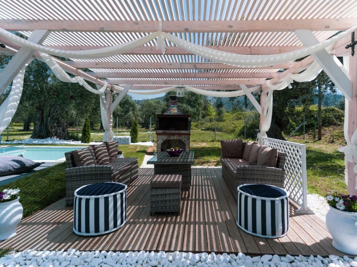 Fokas Luxury Villa Prínos エクステリア 写真